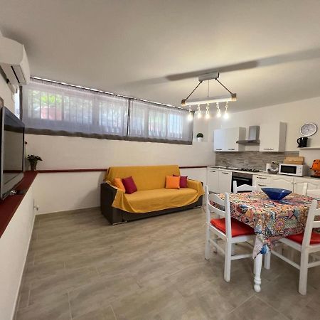Trentuno Mondello Apartments Bagian luar foto