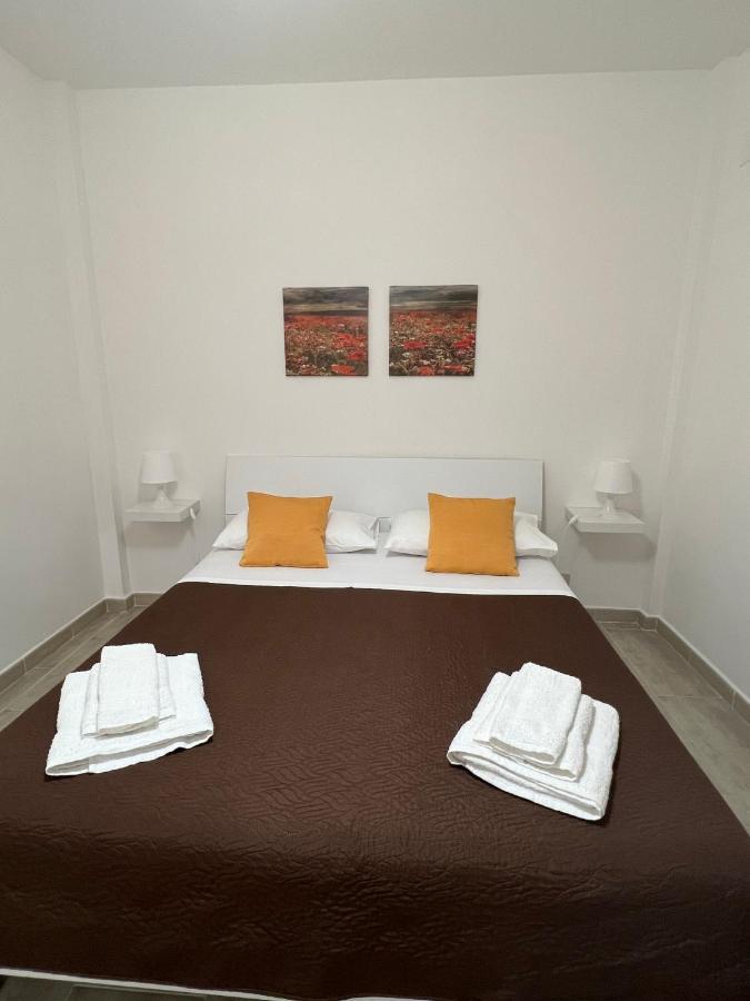 Trentuno Mondello Apartments Bagian luar foto