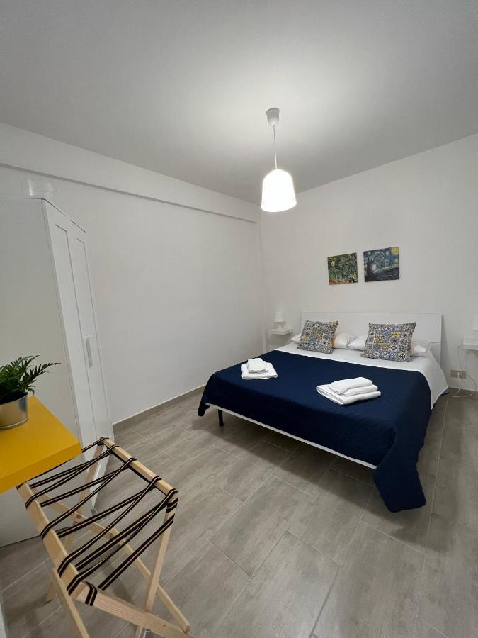 Trentuno Mondello Apartments Bagian luar foto