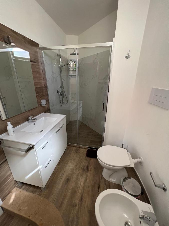 Trentuno Mondello Apartments Bagian luar foto