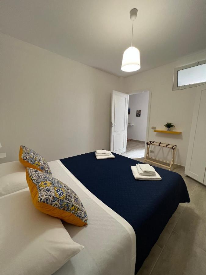 Trentuno Mondello Apartments Bagian luar foto