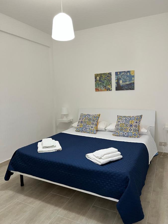 Trentuno Mondello Apartments Bagian luar foto