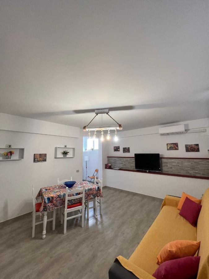 Trentuno Mondello Apartments Bagian luar foto
