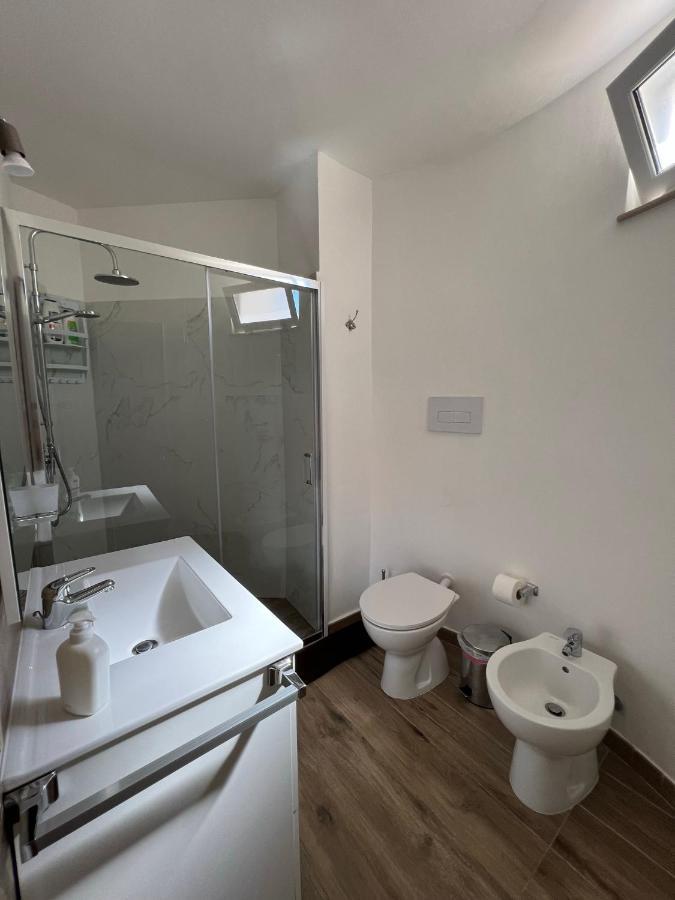 Trentuno Mondello Apartments Bagian luar foto