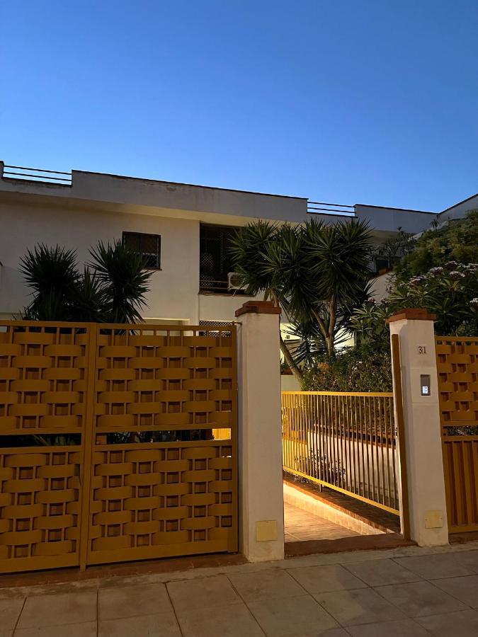 Trentuno Mondello Apartments Bagian luar foto
